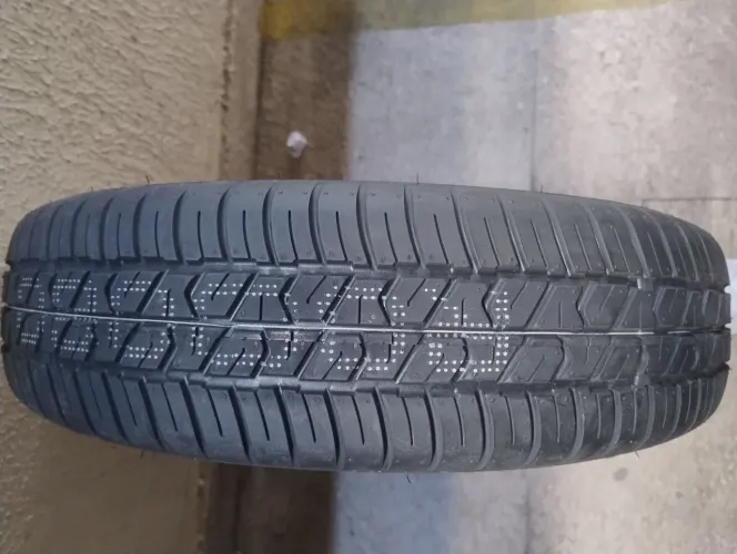Roda com Pneu step original Jeep