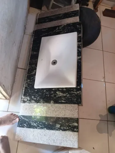 Vende pia para banheiro