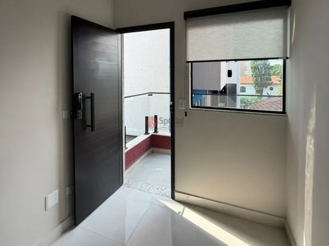 Apartamento 2 dormitórios à venda na Vila Carrão.