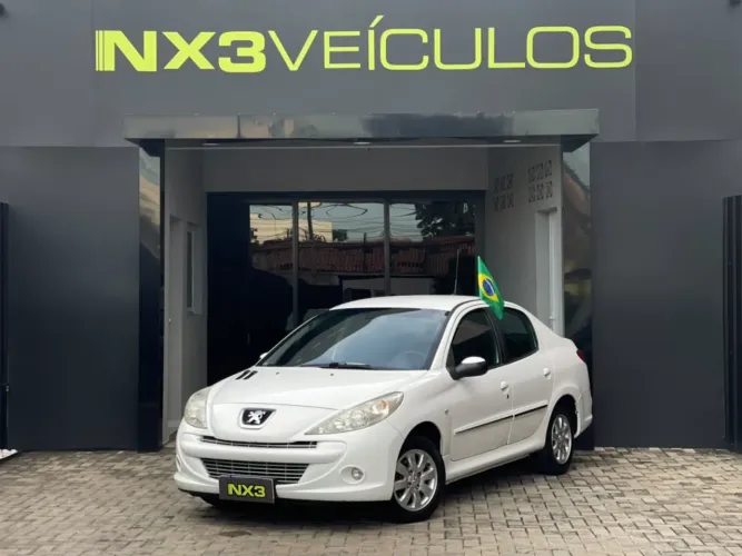 Peugeot 207 XR Sport 1.4 Flex 8V 5P 2012