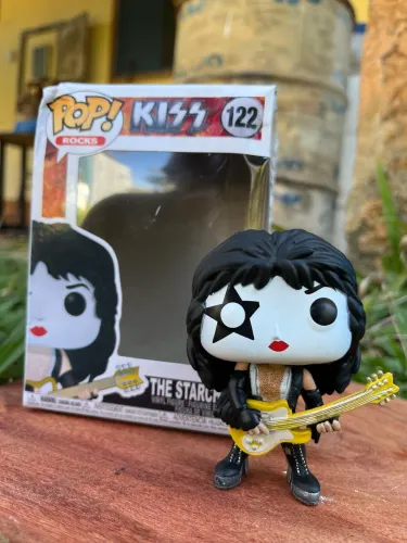 Funko pop rocky Kiss the starchild com caixa