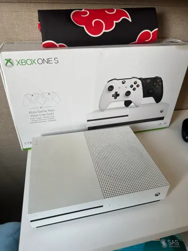 Xbox one S 1T