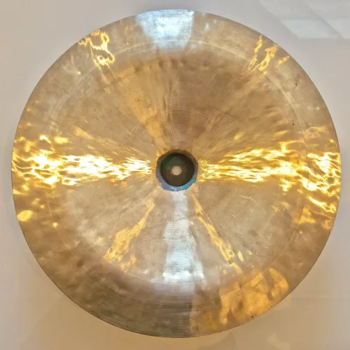 Prato Wuhan 16" China Tradicional B20 Martelado