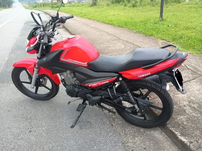 Yamaha factor 150 - Único dono - R$15.700,00