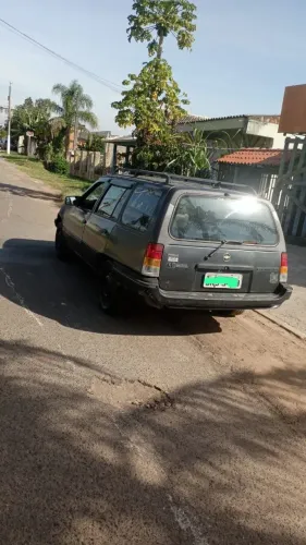 Vendo carro Ipanema 4 portas