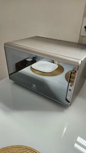 Micro-ondas Electrolux 31L