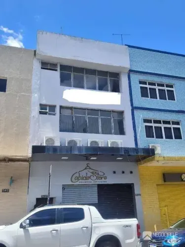 Área à venda, 180 m² por R$ 699.000,00 - Centro - Campina Grande/PB