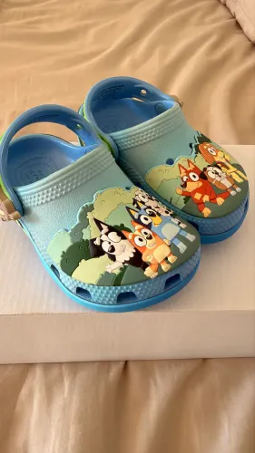 Crocs infantil