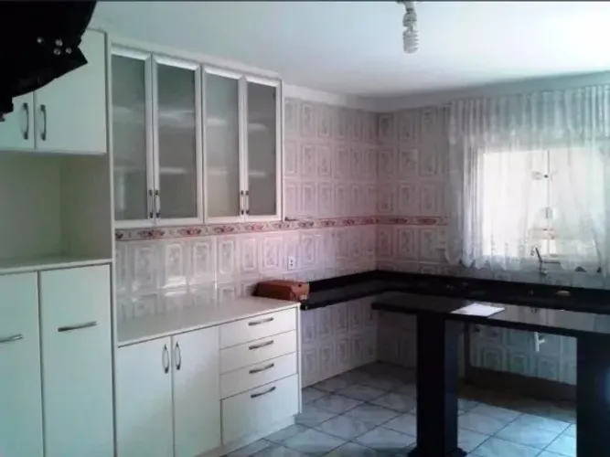 Casa em Itapevi por 150 mil.