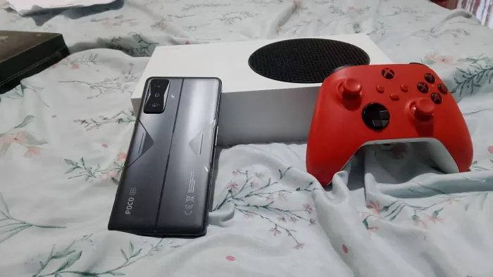 Celular gamer poco f4 GT troco em notebook gamer ou tablet gamer 
