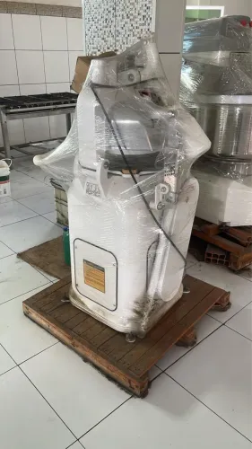 Vende se boleadora progresso rp30 g nova na caixa 