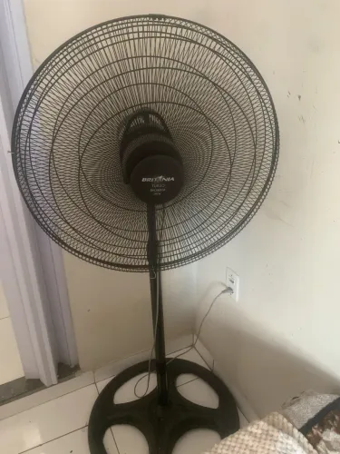 Vende-se ventilador Britânia turbo