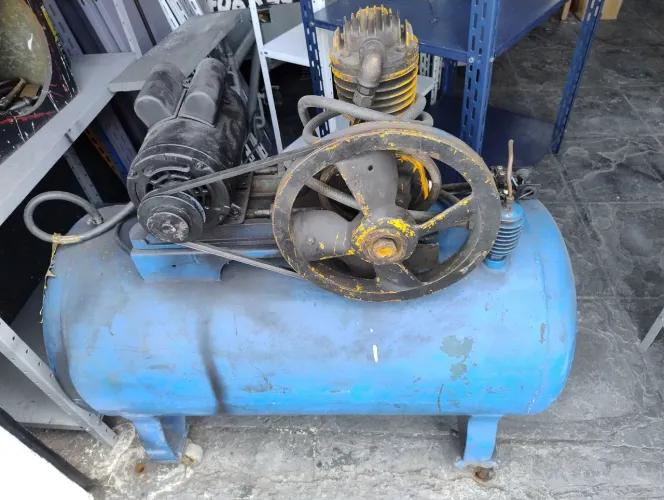 Compressor ar monofásico 2cv usado bom estado