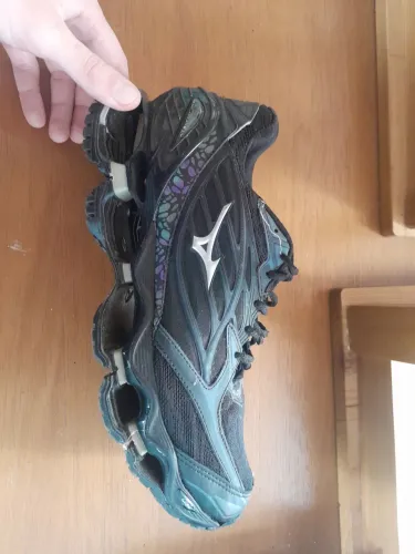 Tênis mizuno número 41 
