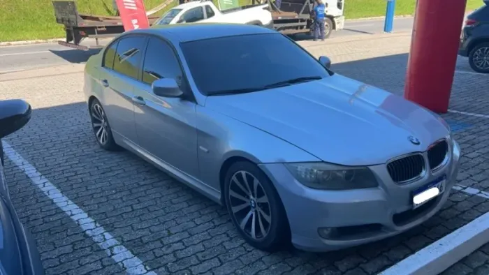 BMW 320I A 2011