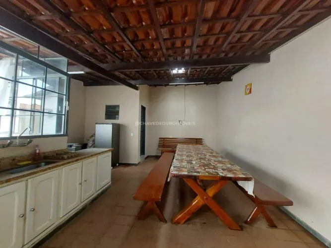 Casa à venda com 3 quartos localizada no bairro Jardim São Bento, em Uberaba.