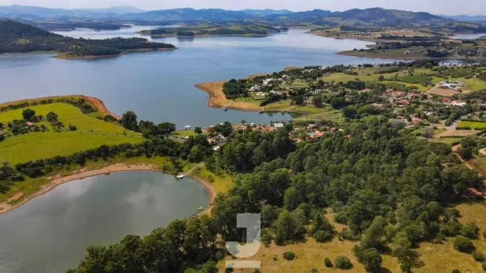 Terreno à Venda - Serrinha, Bragança Paulista - 35.000m2