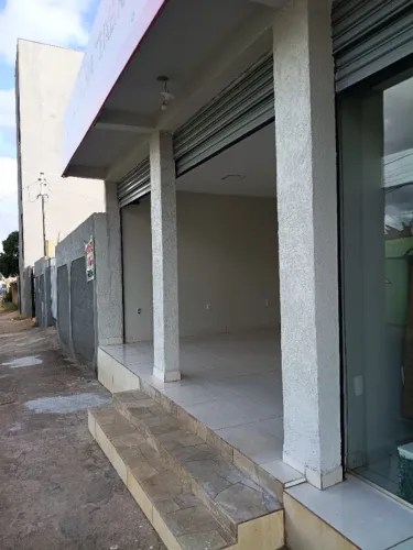 Aluga-se loja comercial 