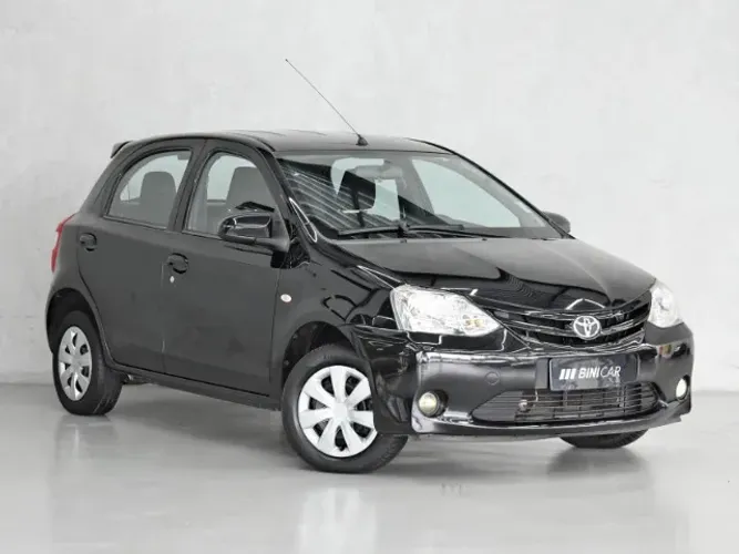 Toyota Etios XS 1.5 Flex 16V 5P Mec. 2014