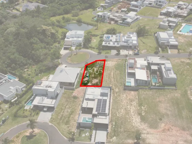 Terreno à venda no condomínio Villas do Golf com 431m² de área útil. Excelente lote com bo