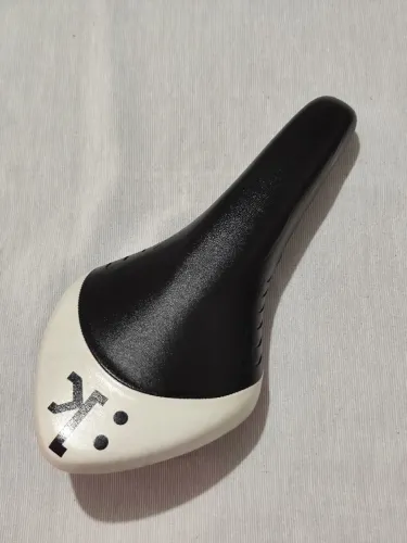 Selim Fizik Arione Carbon Braided