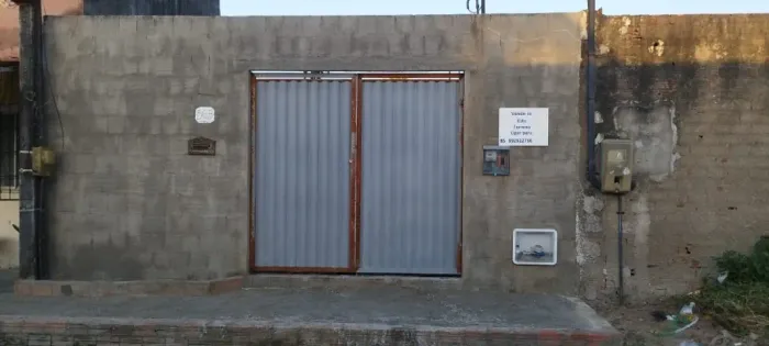 TERRENO A VENDA ,JÁ COM COMEÇO DA CASA CONSTRUIDA