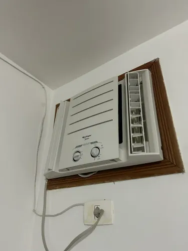 Ar condicionado de janela excelente