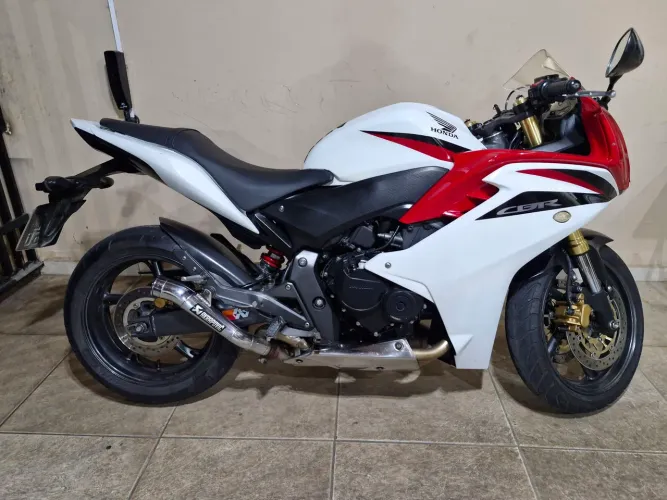 ***CBR 600 F 2013***2.000 abaixo da tabela!!!!
