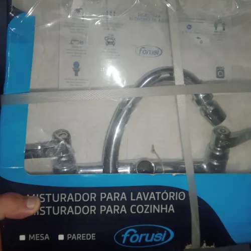Torneira misturador Parede Forusi metal bico articulado novo