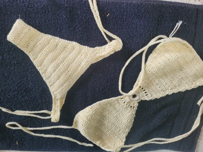 Biquines em croche