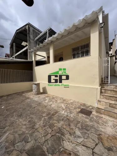 Geraldo Paes Imoveis VENDE ou ALUGA casa antiga