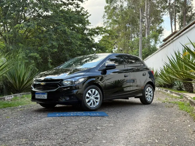 Chevrolet Onix Hatch LT 1.4 8V Flex Aut. 4P 2017