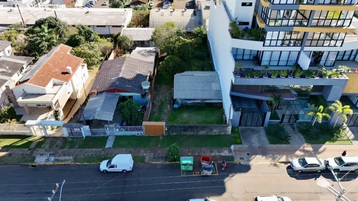 TERRENO Á VENDA NO BAIRRO MARIA GORETTI