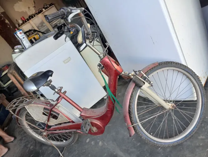 Vende essa bicicleta elétrica tem que colocar a bateria por r$ 700