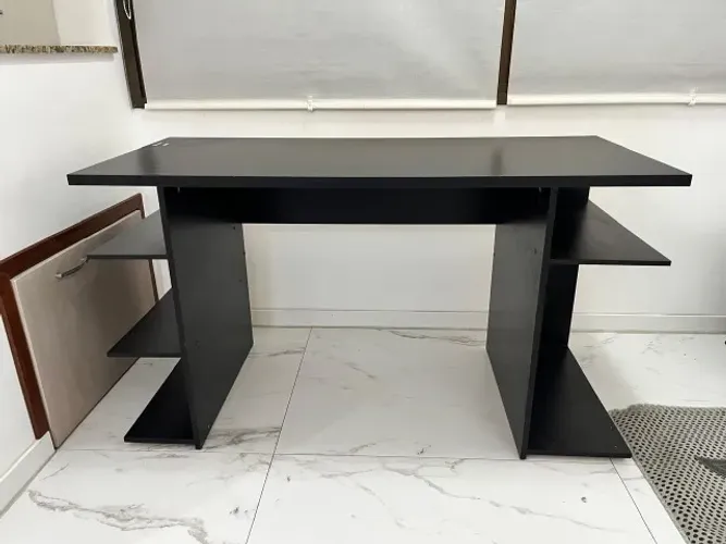 Mesa de escritório / gamer