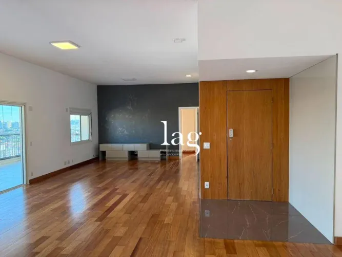 Apartamento com 3 dormitórios para alugar, 247 m² por R$ 17.717,00/mês - Condomínio Único