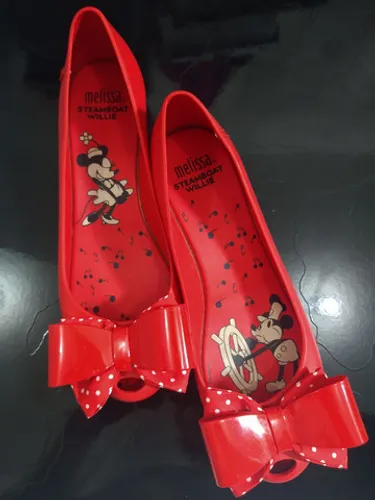 Melissa ultragirl Minnie Mickey vermelha