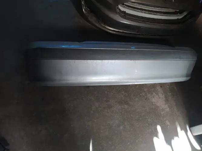 Parachoque Traseiro Megane Hatch 1996 1997 1998 1999 2000