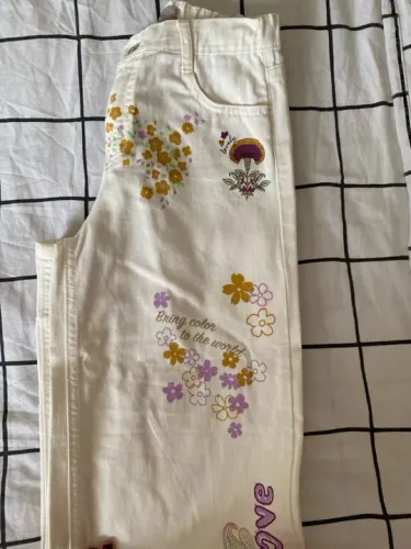 Calça Jeans Infantil com Estampa Floral