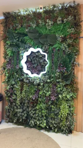 Painel Jardim Vertical Artificial Premium