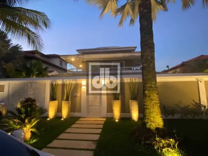 VENDA JULIO BOGORICIN MARAVILHOSA CASA NA BARRA DA TIJUCA -TRIPLEX LUXO - CONDOMINIO JUNTO