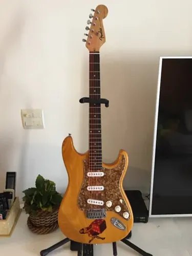 Guitarra Eletrica Tipo F Stratocaster Chinesa