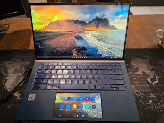 Notebook ZenBook 14 ultrafino