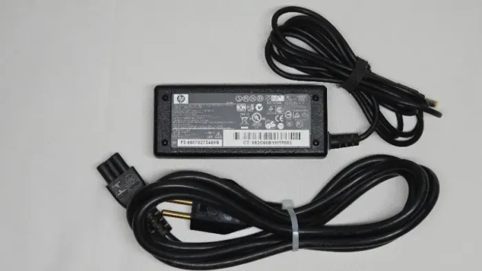Carregador Notebook Hp Compaq 18.5v 3.5a 65w Plug Amarelo