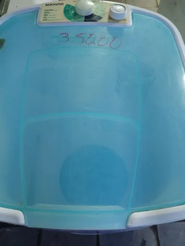 Vendo tanquinho suggar 6 quilos mais 90 dias de garantia e entrega grátis 