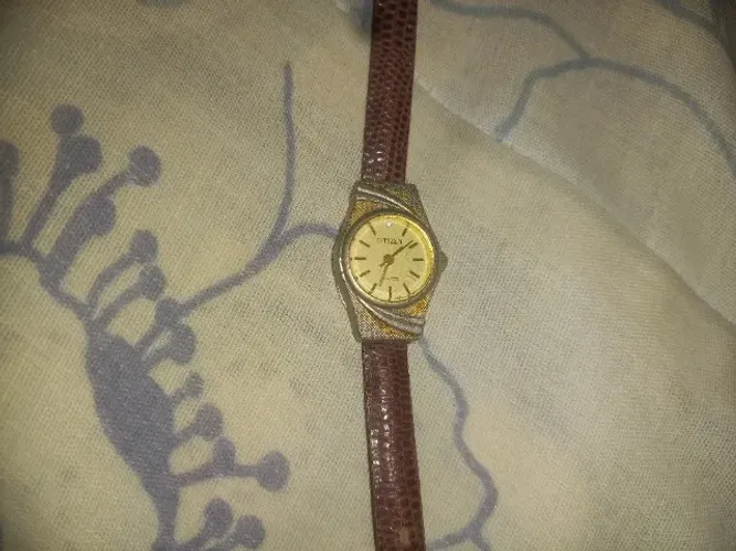 Relógio Citizen quartz década 70 feminino