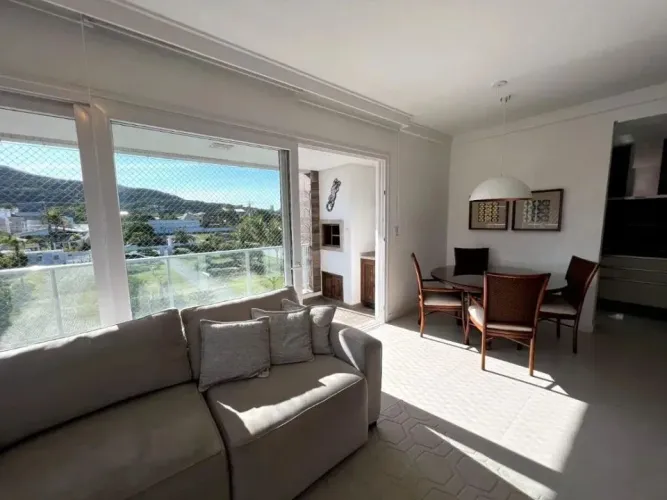 Apartamento para Venda em Florianópolis, Morro das Pedras, 3 dormitórios, 1 suíte, 2 banhe