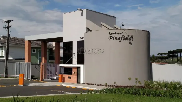 CASA EM CONDOMÍNIO com 3 dormitórios à venda com 821.57m² por R$ 3.800.000,00 no bairro Pi