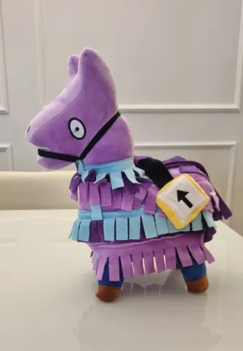 Pelúcia Fortnite Loot Lhama Pinhata 32cm