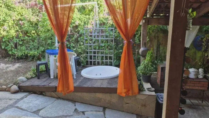 Linda Casa à Venda em Pirenópolis